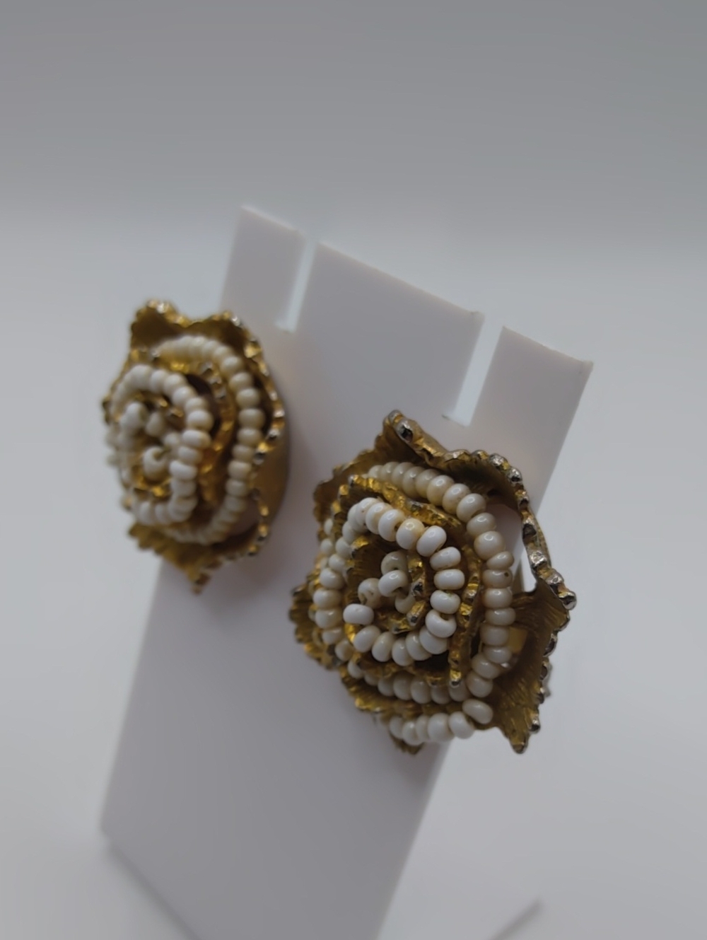 Hobé Antique Gold Tone and White Bead Accent Clip On Earrings - Picture 3 of 6